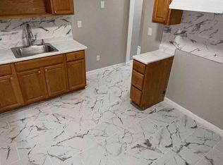 1071 Pembroke St #1D, Bridgeport, CT 06608