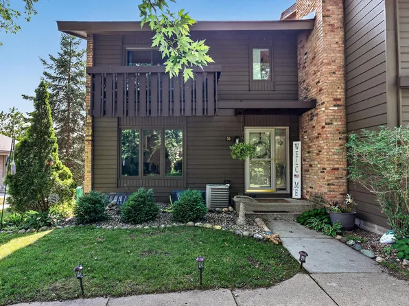 55 Birnamwood Dr, Burnsville, MN 55337