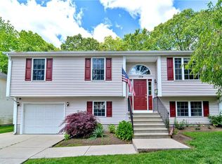 234 Minerva Ave, Cumberland, RI 02864