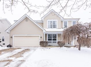 3697 Sugarbush Dr, Howell, MI 48843