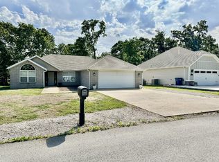 6 Roessler Ln, Bella Vista, AR 72715