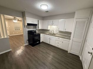 2522 Normont Cir #2522, Fort Worth, TX 76103