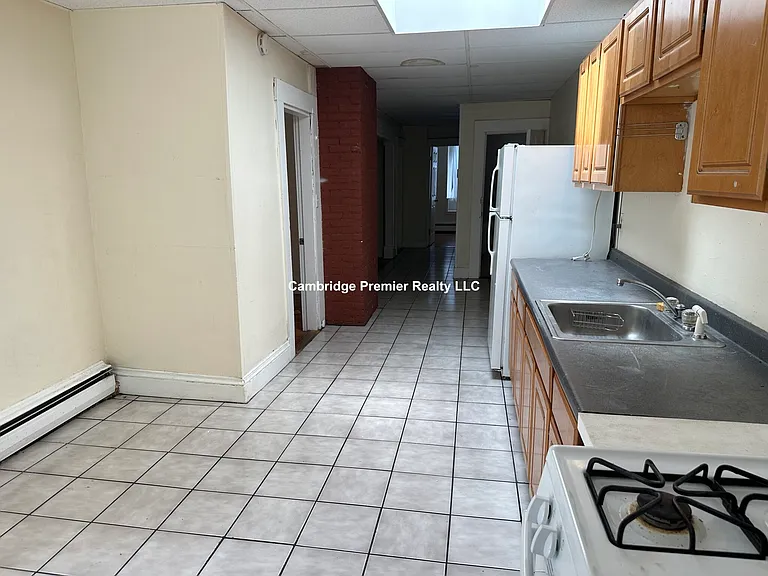 179 Harvard St #2 — Photo 28