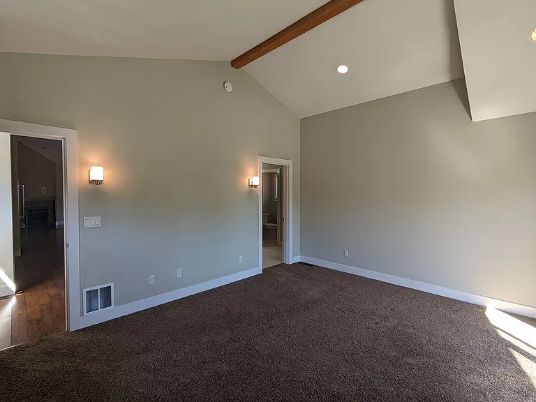 1582 NW Erin Ct — Photo 24