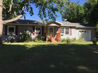 3 Amherst St, Red Hook, NY 12571