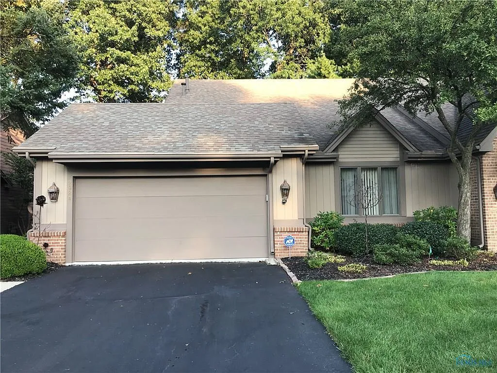 2924 Joelle Dr #2924 photo 1