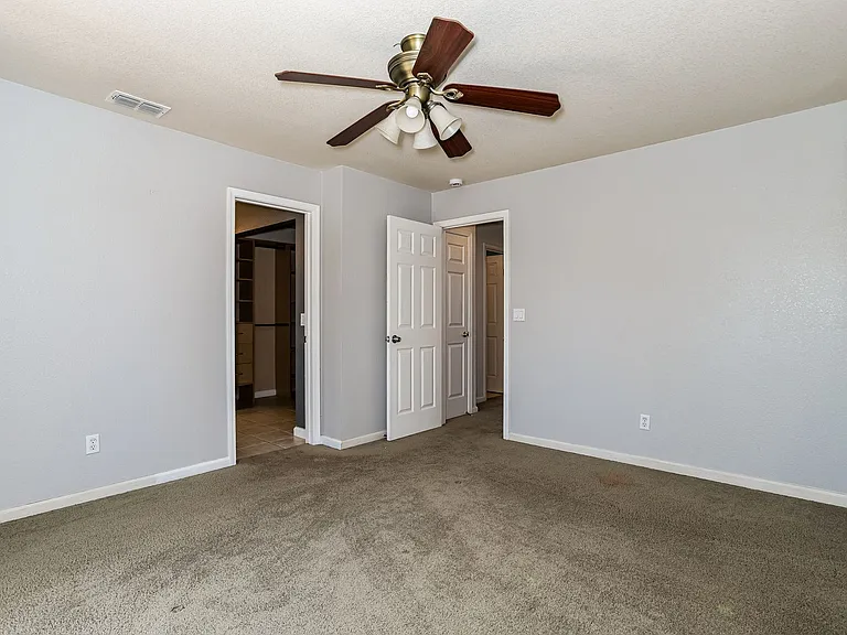 6512 Brockenhurst Dr — Photo 10