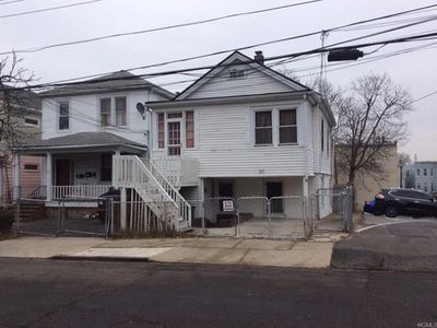 50 Waring Pl, Yonkers, NY, 10703