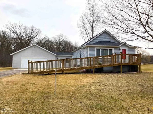 5301 Marsh Rd, China, MI 48054