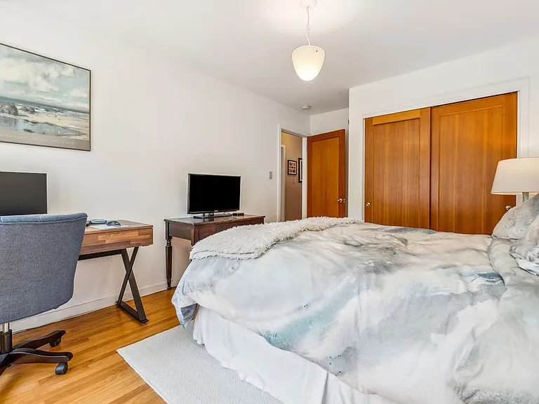 Upstairs Bedroom