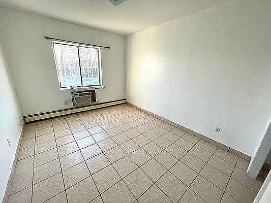 3rd image of 60-16 32nd Ave #2A