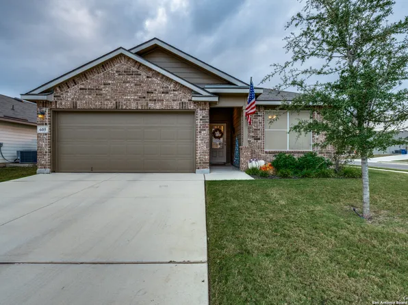 605 Great Plains, Cibolo, TX 78158