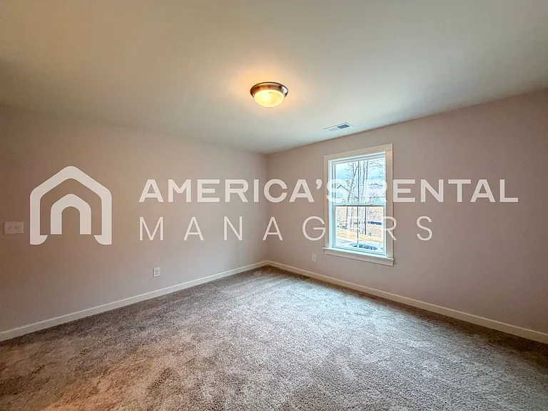 101 Townmoor Ln — Photo 53