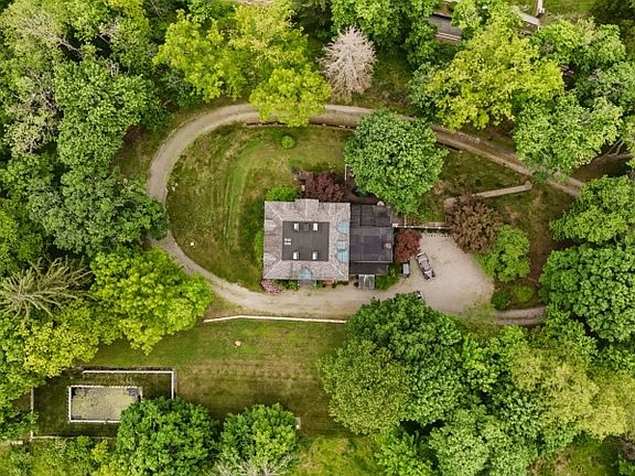 2nd image of 20 Belvidere Ave