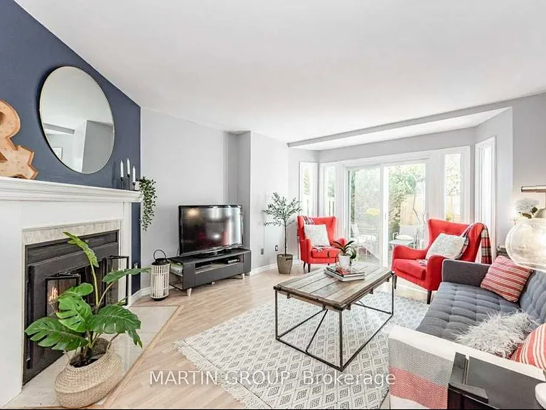 895 Maple Ave #514 — Photo 3
