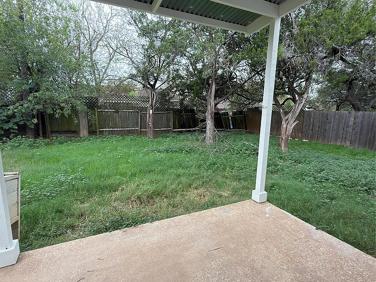 5601 Porsche Ln — Photo 15