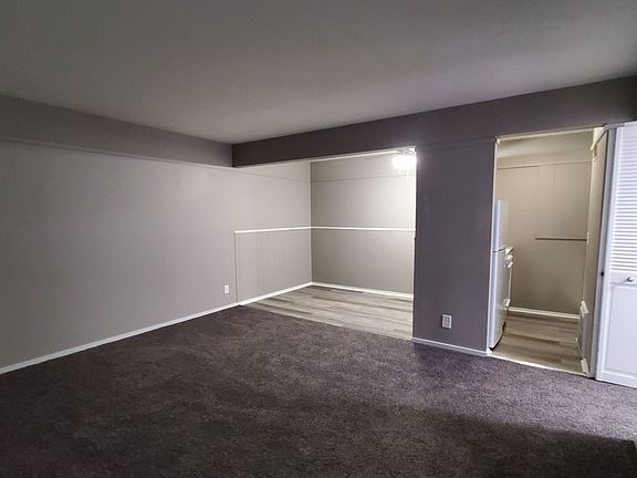 3rd image of 1637 Q St #D