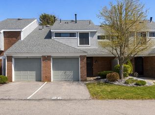 26 Laurelwood Dr UNIT 26, Stoughton, MA 02072