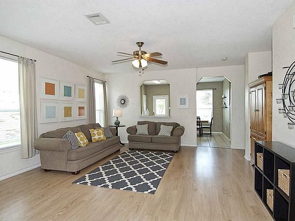 3rd image of 3112 Centennial Village Dr