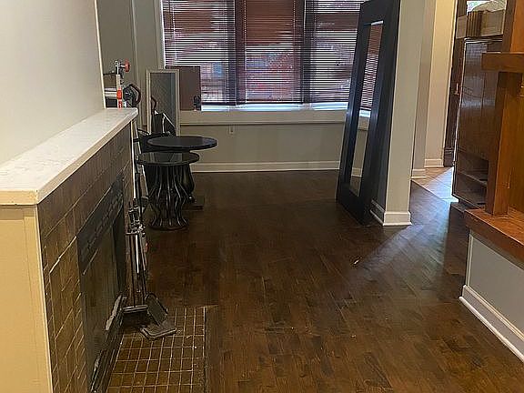 5th image of 1928 W Huron St #1
