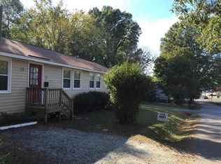 725 Bolton St #B, Durham, NC 27705