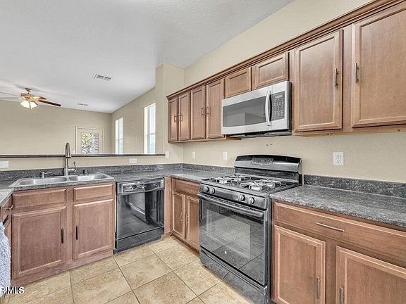 4th image of 14652 Oldenberg Ct