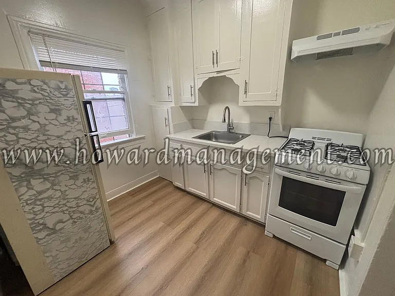 00457BO — Photo 4