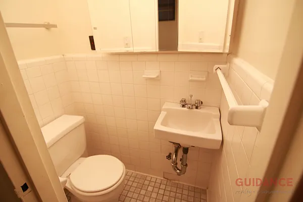 Rented by Guidance Realty Corp. | media 5