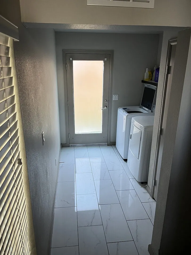Modern Oasis — Photo 3