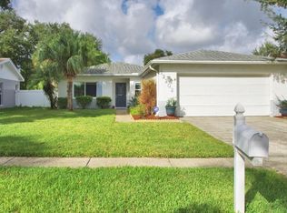 12202 70th St, Largo, FL 33773