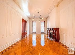 22 Sterling Pl #1A, Brooklyn, NY 11217