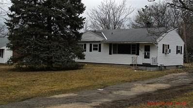 1st image of 655 Beatrice Dr