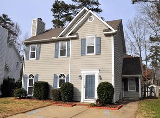 109 Romaine Ct, Cary, NC 27513