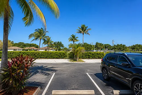 Pompano Gardens Photo 1