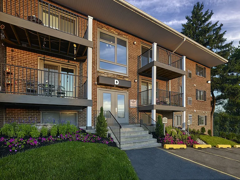 Curb appeal is apart of the Friedman Realty Group 5 Star lifestyle