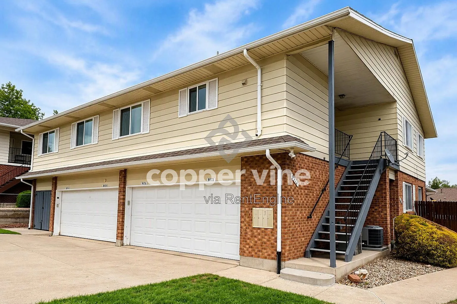 2 bed, 1.0 bath, 980 sqft, $1,930 — Photo 1