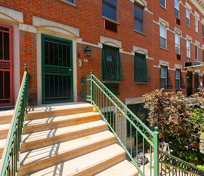 6 E 118th St #2 — Photo 1
