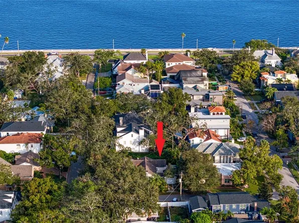 2918 W Bay Villa Ave, Tampa, FL 33611