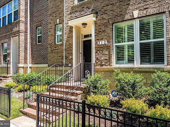 3rd image of 310 Crown Park Ave