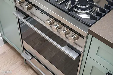 Sold by Citi Habitats