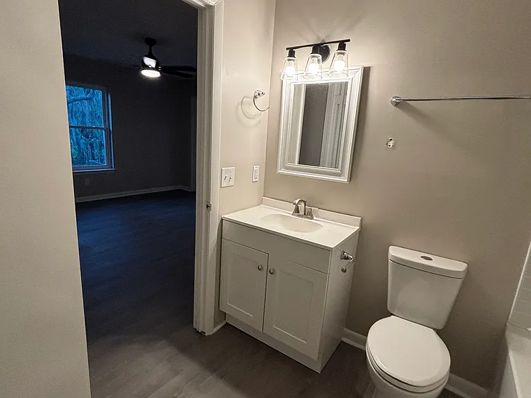 9 Adams Cir #A — Photo 20