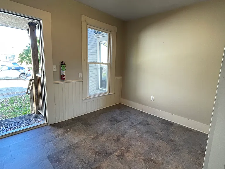 52 W Church St #2 — Photo 6