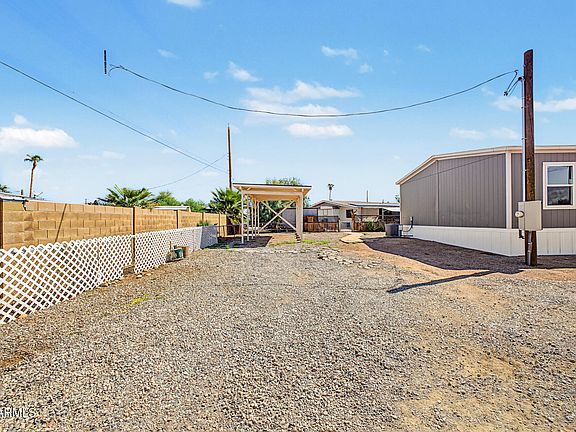4th image of 515 N DESERT VIEW Drive