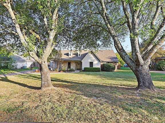 5th image of 173 Buffalo Creek Dr