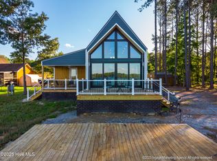 809 Swains Mill Rd, Harrellsville, NC 27942