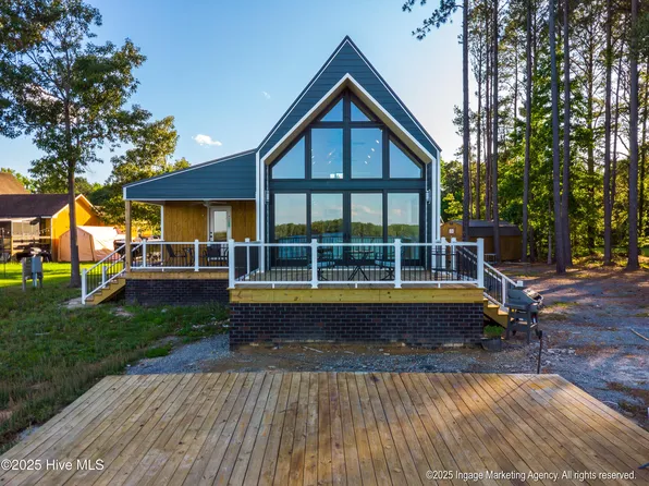 809 Swains Mill Road, Harrellsville, NC 27942