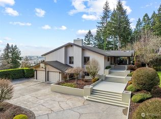 2368 E Lynnwood Dr, Longview, WA