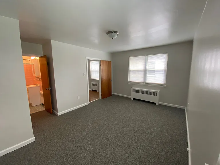 1128 Faunce St #1 — Photo 7