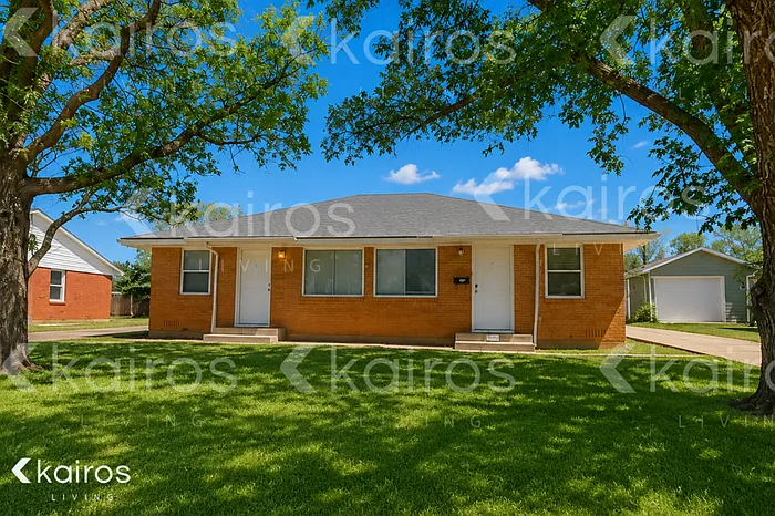 107 S Palo Duro St