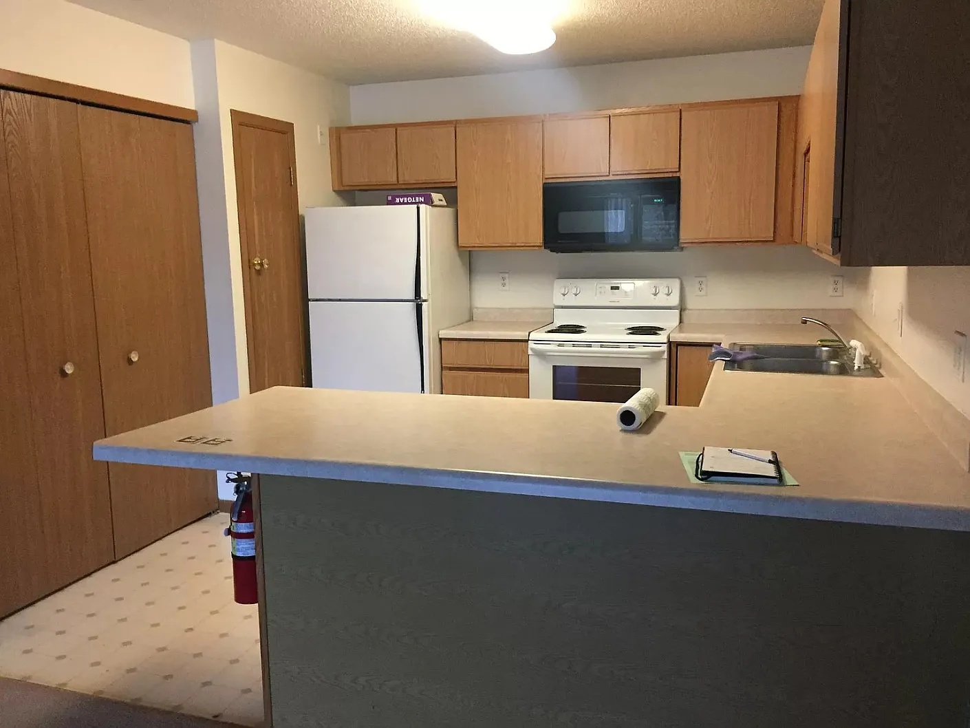 2 bed, 900 sqft, $1,050 — Photo 2